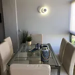 Amplio Y Céntrico